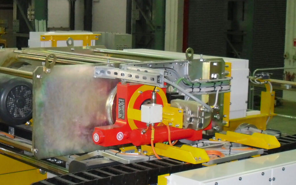 Bradwell Nuclear Power Station - FED Retrieval Crane handling solutions